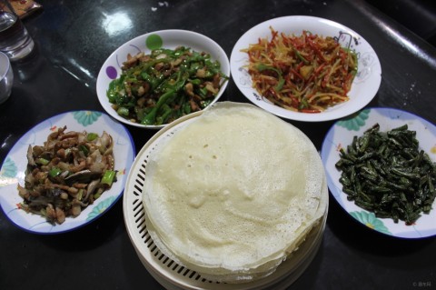 青海老乡，AI炒菜机到底能不能行？我在西宁蹲了半个月终于看明白了